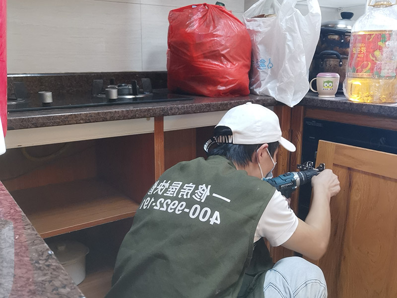 陽(yáng)光房定制的流程是怎樣的，陽(yáng)光房定制應(yīng)該怎么選廠家
