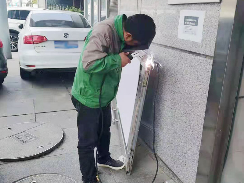泉州南安市塑鋼門窗維修上門服務(wù)_南安市塑鋼門窗維修價(jià)格標(biāo)準(zhǔn)