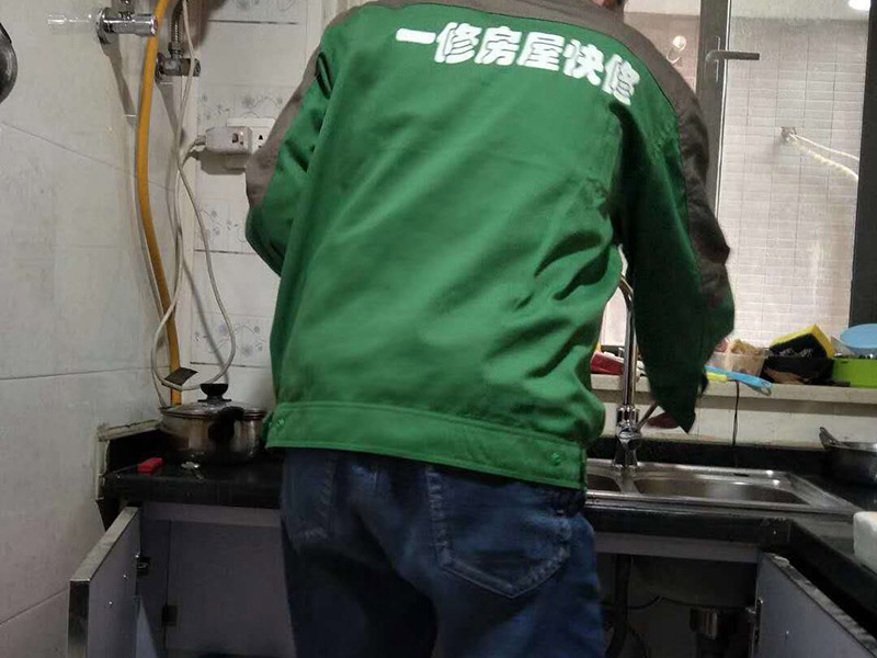 株洲魚缸維修哪里有師傅，魚缸維修一般怎么做